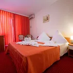 Doina 3* נפטון